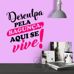 Adesivo de Parede Aqui se Vive